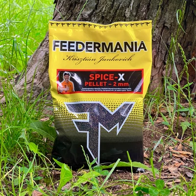 Feedermánia 60:40 PELLET MIX 2 MM Strawberry Ice 700gr